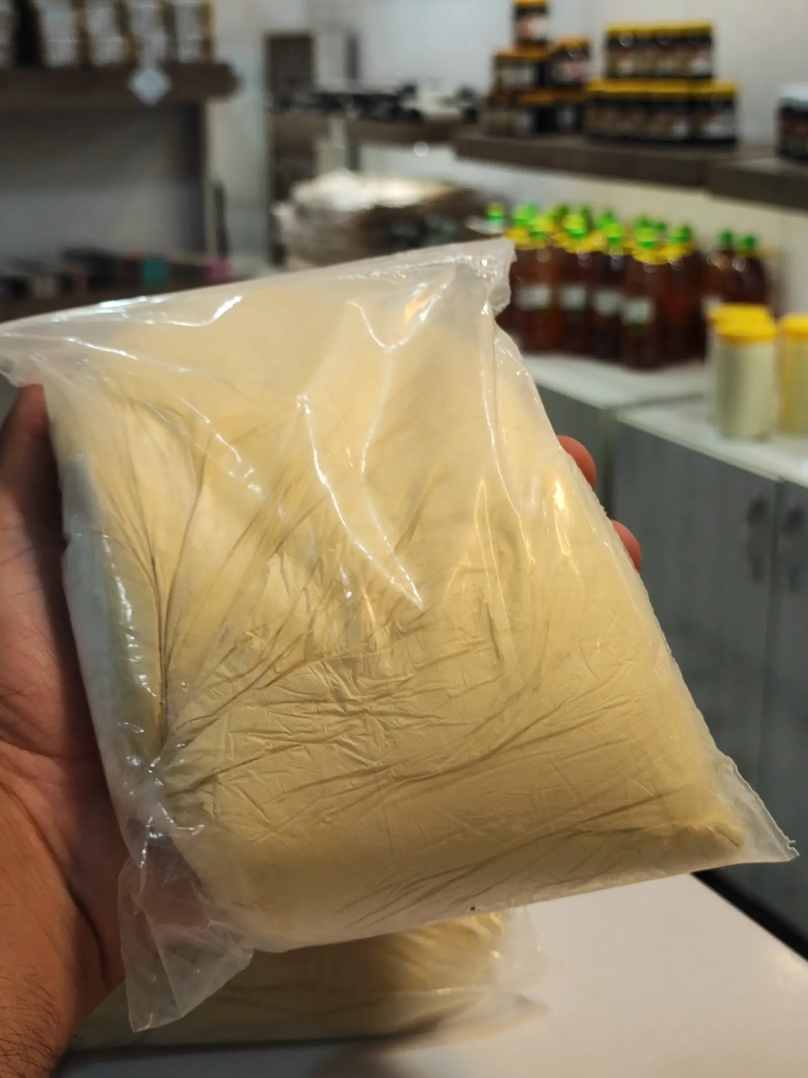 نوره زرنیخ دار